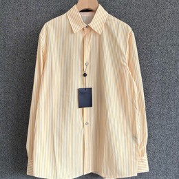 [가격문의][홍콩명품.LOUIS VUITTON] 루이비통 25SS 로고 모노그램 스트라이프 남방 셔츠 (화이트-노랑), BM21474, JU, 명품레플리카,미러급,온라인쇼핑몰사이트
