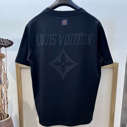 [가격문의][홍콩명품.LOUIS VUITTON] 루이비통 25SS 로고 자수 반팔 티셔츠 (2컬러), BM21503, YS, 명품레플리카,미러급,온라인쇼핑몰사이트