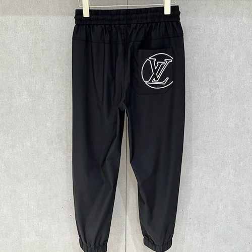 [홍콩명품.LOUIS VUITTON] 루이비통 25SS 로고 자수 조거 팬츠 바지 (블랙), BM21554, G5, 명품레플리카,미러급,온라인쇼핑몰사이트