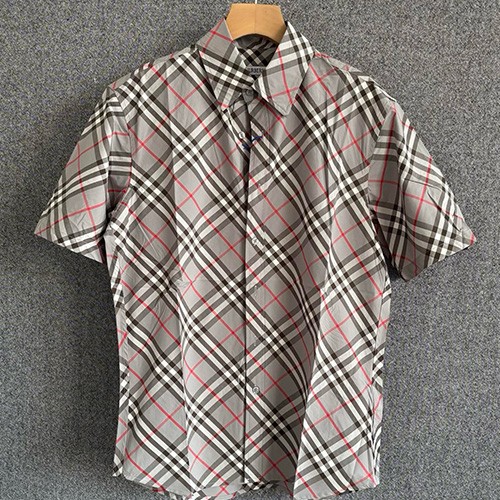 [홍콩명품.Burberry] 버버리 25SS 로고 체크패턴 반팔 남방 셔츠 (그레이), BM21567, JU, 명품레플리카,미러급,온라인쇼핑몰사이트