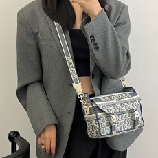 [홍콩명품,Christian Dior] 디올 25SS 로고 오블리크 스몰 크로스백 (데님), BGM4996, 홍콩명품가방,명품쇼핑몰,크로스백,핸드백,구매대행