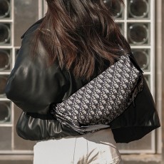 [홍콩명품,Christian Dior] 디올 25SS 로고 오블리크 Journey 미디움 크로스백 (네이비), BGM5002, 홍콩명품가방,명품쇼핑몰,크로스백,핸드백,구매대행