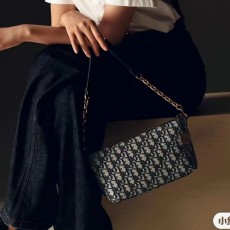 [홍콩명품,Christian Dior] 디올 25SS 로고 오블리크 호보백 크로스백 (네이비), BGM5005, 홍콩명품가방,명품쇼핑몰,크로스백,핸드백,구매대행