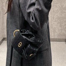 [홍콩명품,Christian Dior] 디올 25SS 로고 CARO 스몰 백팩 (블랙), BGM5010, 홍콩명품가방,명품쇼핑몰,크로스백,핸드백,구매대행