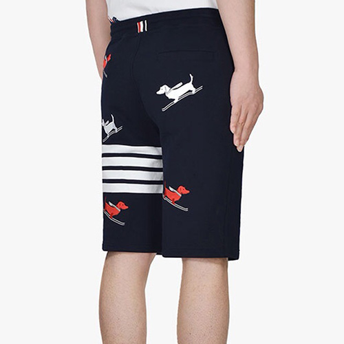 [홍콩명품.THOME BROWNE] 톰브라운 25SS 로고 4바 헥터 쇼츠 반바지 (2컬러), BM21712, TB1, 레플리카의류,미러급사이트