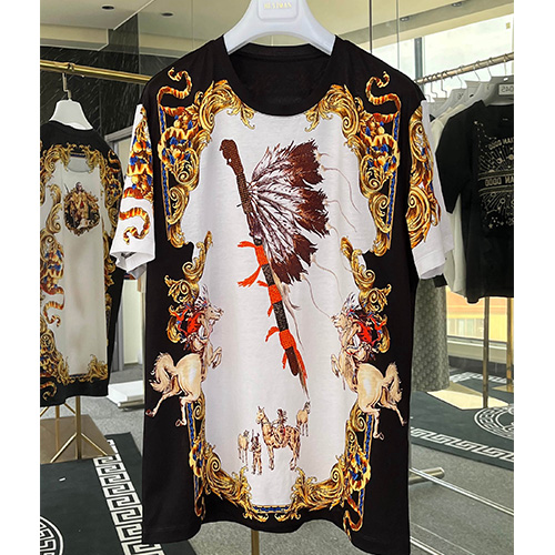 [홍콩명품.VERSACE] 베르사체 25SS 로고 패턴 반팔 티셔츠 (화이트), BM21741, SAM, 레플리카의류,미러급사이트