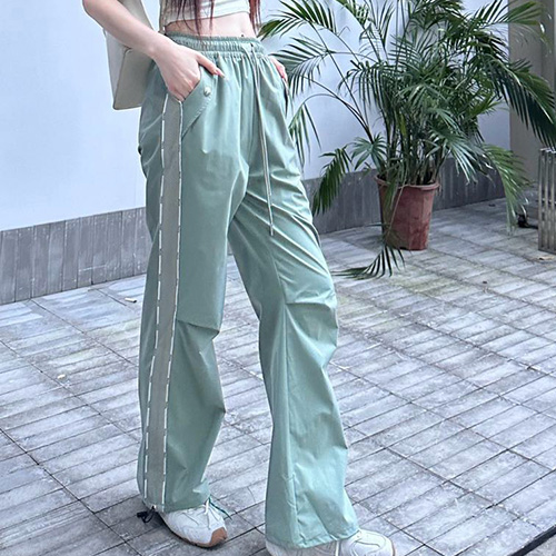 [홍콩명품,PRADA] 프라다 25SS 로고 여성 조거 팬츠 바지 (2컬러), BM21793, COCO, 레플리카의류,미러급사이트