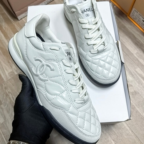 [홍콩명품.CHANEL] 샤넬 25SS 로고 여성 레더 가죽 스니커즈 운동화 (화이트), SE5412, ALW, 명품스니커즈,운동화,구두,로퍼,하이탑,신발