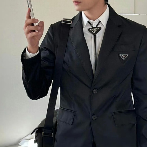 [홍콩명품,PRADA] 프라다 25SS 삼각로고 나일론 정장 수트 자켓 (블랙), BM21849, KB, 레플리카의류,미러급사이트