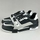 [홍콩명품.LOUIS VUITTON] 루이비통 25SS 로고 트레이너 스니커즈 운동화 (블랙), SE5439, S3, 명품스니커즈,운동화,구두,로퍼,하이탑,신발