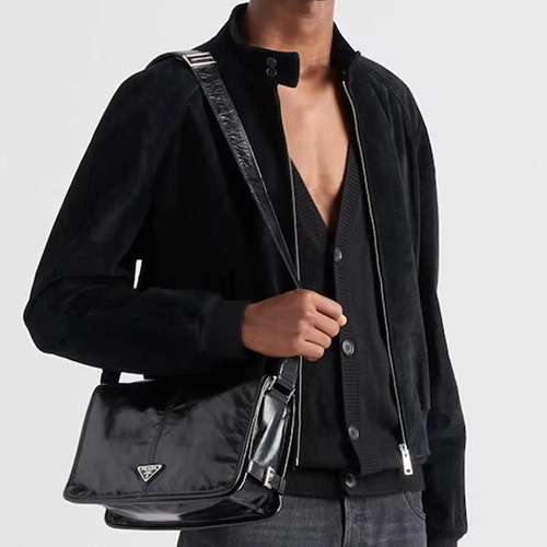 [홍콩명품,PRADA] 프라다 25SS 삼각로고 레더 가죽 봄버 자켓 (블랙), BM22076, TOM, 레플리카의류,미러급사이트