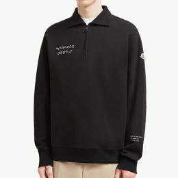 [홍콩명품.MONCLER] 몽클레어 25SS 로고 하프지퍼 카라 맨투맨 티셔츠 (블랙), BM22145, JL, 레플리카의류,미러급사이트