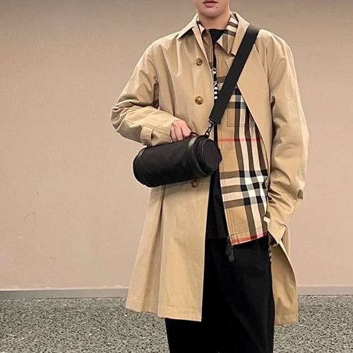 [홍콩명품.Burberry] 버버리 25SS 로고 패턴 트렌치 코트 (2컬러), BM22237, S1F, 레플리카의류,미러급사이트