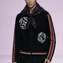 [홍콩명품.LOUIS VUITTON] 루이비통 25SS 로고 모노그램 니트 가디건 자켓 1AIM88 (블랙), BM22292, KK, 레플리카의류,미러급사이트