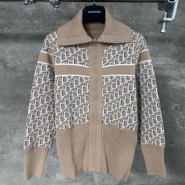 [홍콩명품,Christian Dior] 디올 25SS 로고 오블리크 니트 카라 집업 자켓 (카라멜), BM22303, KK, 레플리카의류,미러급사이트