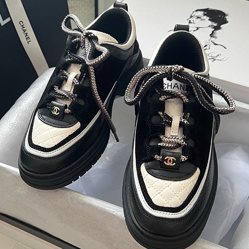 [홍콩명품.CHANEL] 샤넬 25SS 로고 여성 레더 가죽 스니커즈 운동화 (2컬러), SE5518, S4W, 명품스니커즈,운동화,구두,로퍼,하이탑,신발