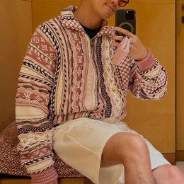 [홍콩명품.LOUIS VUITTON] 루이비통 25SS 로고 패턴 하프지퍼 하이넥 니트 스웨터 (핑크), BM22557, KB, 레플리카의류,미러급사이트