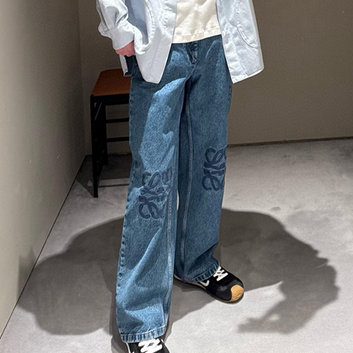 [홍콩명품.LOEWE] 로에베 25SS 로고 자수 오버핏 데님 팬츠 진 청바지, BM22560, KB, 레플리카의류,미러급사이트