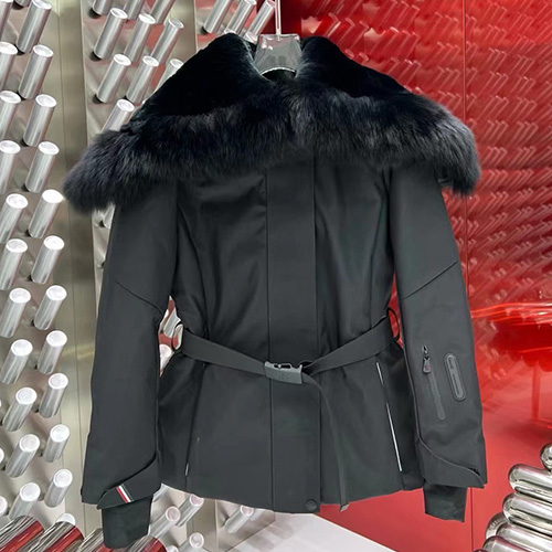 [홍콩명품.MONCLER] 몽클레어 25SS 로고 여성 구스다운 파카 자켓 (블랙), BM22625, KSM, 레플리카의류,미러급사이트