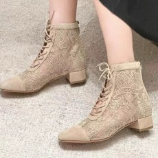 [홍콩명품,Christian Dior] 디올 25SS 로고 여성 레더 가죽 레이스 장식 구두 부츠 (베이지), SE5582, GHS, 명품스니커즈,운동화,구두,로퍼,하이탑,신발