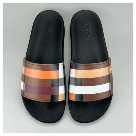 [홍콩명품.Burberry] 버버리 25SS 로고 레더 가죽 슬리퍼 (브라운), SE5668, S3, 명품스니커즈,운동화,구두,로퍼,하이탑,신발