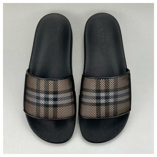 [홍콩명품.Burberry] 버버리 25SS 로고 체크패턴 레더 가죽 슬리퍼 (2컬러), SE5670, S3, 명품스니커즈,운동화,구두,로퍼,하이탑,신발