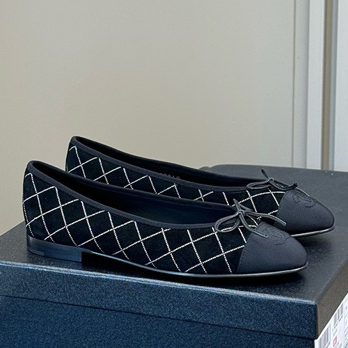 [홍콩명품.CHANEL] 샤넬 25SS 로고 여성 2톤 레더 가죽 단화 구두 (블랙), SE5726, GHS, 명품스니커즈,운동화,구두,로퍼,하이탑,신발