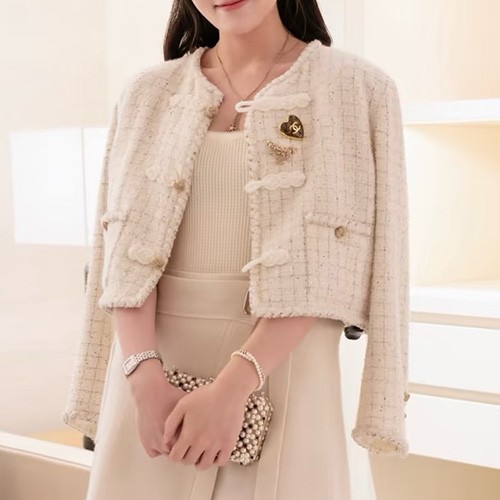 [홍콩명품.CHANEL] 샤넬 25SS 로고 여성 라운드넥 쇼트 트위드 자켓 (화이트), BM22893, PG, 레플리카의류,미러급사이트