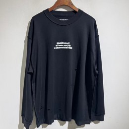 [홍콩명품.VETEMENTS] 베트멍 25SS 로고 자수 빈티지 긴팔 티셔츠 (2컬러), BM23026, X2, 레플리카의류,미러급사이트
