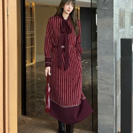 [홍콩명품.Gucci] 구찌 25SS 로고 패턴 여성 롱 블라우스 셔츠 원피스 (와인), BM23085, MC, 레플리카의류,미러급사이트
