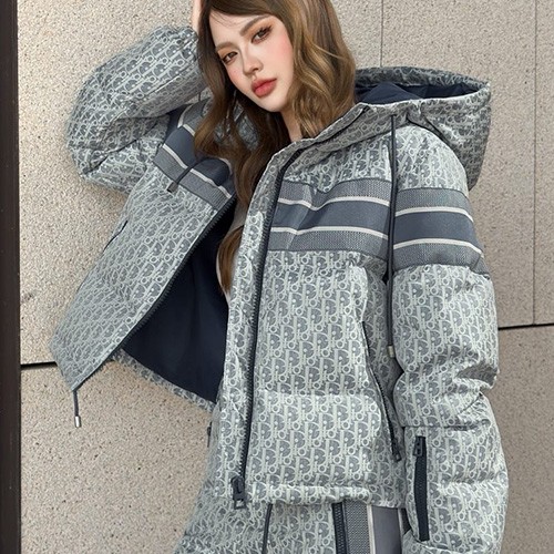 [홍콩명품,Christian Dior] 디올 25SS 로고 여성 오블리크 후드 다운 패딩 자켓 (블루), BM23283, MC, 레플리카의류,미러급사이트