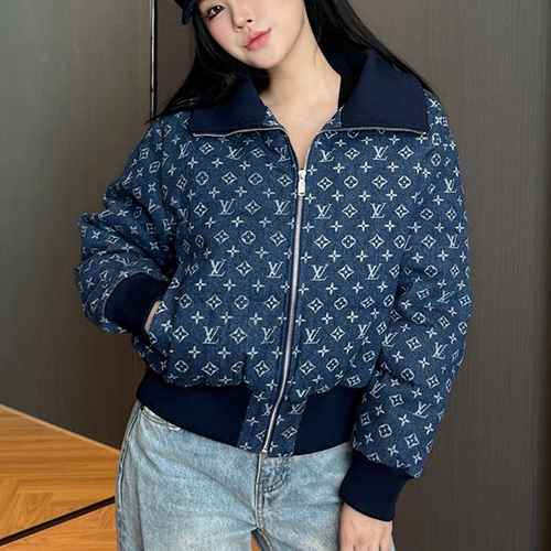 [홍콩명품.LOUIS VUITTON] 루이비통 25SS 로고 여성 모노그램 다운패딩 데님 자켓, BM23290, MC, 레플리카의류,미러급사이트