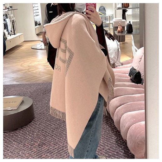 [홍콩명품,FENDI] 펜디 25SS 로고 패턴 160-140 리버서블 캐시미어 울 스카프 머플러 (2컬러), ET3193, 홍콩명품의류,구매대행,온라인명품