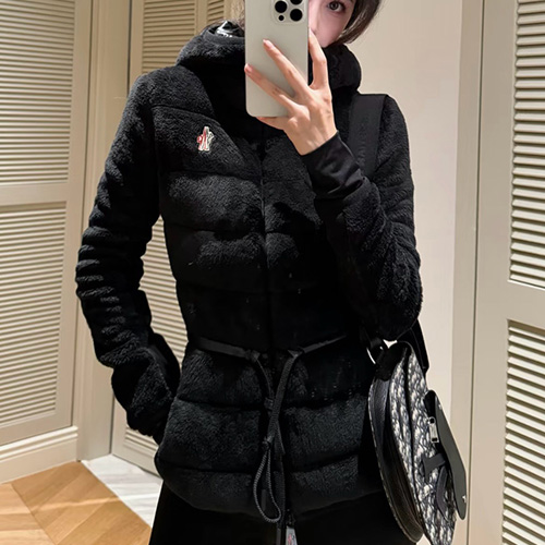 [홍콩명품.MONCLER] 몽클레어 25SS 로고 여성 레이어드 퍼 후드 다운 패딩 자켓 (블랙), BM23879, JL, 레플리카의류,미러급사이트