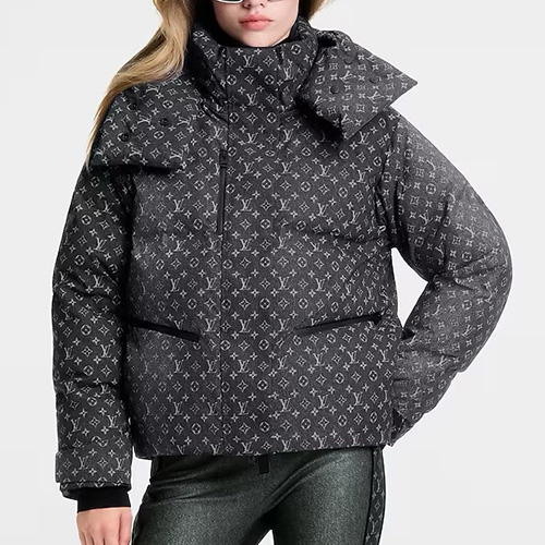 [홍콩명품.LOUIS VUITTON] 루이비통 25SS 로고 여성 모노그램 데님 후드 다운 패딩 자켓 (2컬러), BM23894, MC, 레플리카의류,미러급사이트