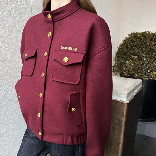 [홍콩명품.LOUIS VUITTON] 루이비통 25SS 로고 여성 라운드넥 자켓 (2컬러), BM23898, MC, 레플리카의류,미러급사이트