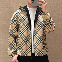 [홍콩명품.Burberry] 버버리 25SS 로고 체크패턴 리버서블 후드 바람막이 자켓 (카라멜-블랙), BM24011, PG, 레플리카의류,미러급사이트