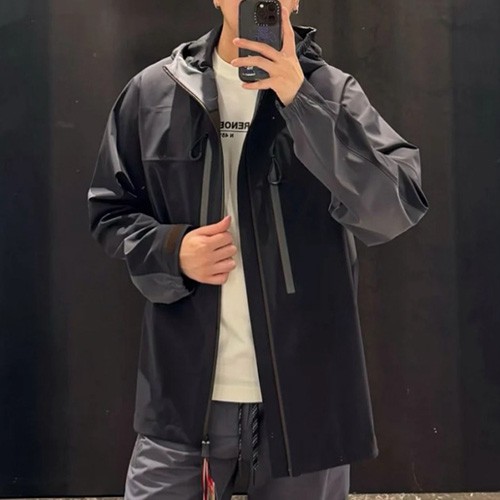 [홍콩명품.MONCLER] 몽클레어 25SS 로고 Orden 후드 바람막이 자켓 (2컬러), BM24013, PG, 레플리카의류,미러급사이트