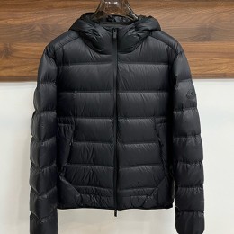 [가격문의][홍콩명품.MONCLER] 몽클레어 25SS 로고 후드 구스다운 패딩 자켓 (블랙), BM24220, HH, 레플리카의류,미러급사이트