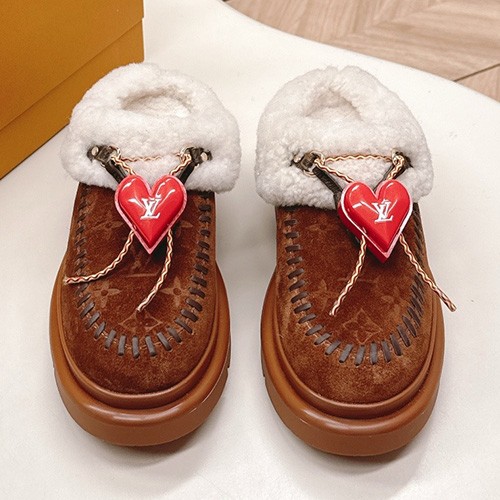 [홍콩명품.LOUIS VUITTON] 루이비통 25SS 로고 여성 시어링 하트 장식 레더 가죽 뮬 슬리퍼 (3컬러), SE5986, GHS, 명품스니커즈,운동화,구두,로퍼,하이탑,신발
