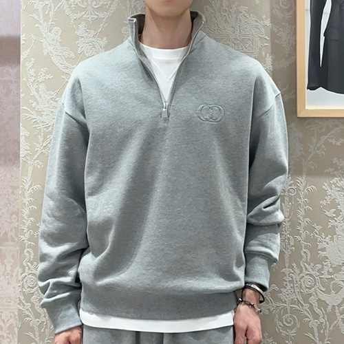 [홍콩명품,Christian Dior] 디올 25SS 로고 CD 터틀넥 하프지퍼 맨투맨 티셔츠 (2컬러), BM24271, KB, 레플리카의류,미러급사이트