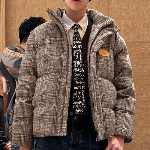 [홍콩명품.LOUIS VUITTON] 루이비통 26SS 로고 패턴 다운 패딩 자켓 1AJBDB, BM24343, KK, 레플리카의류,미러급사이트