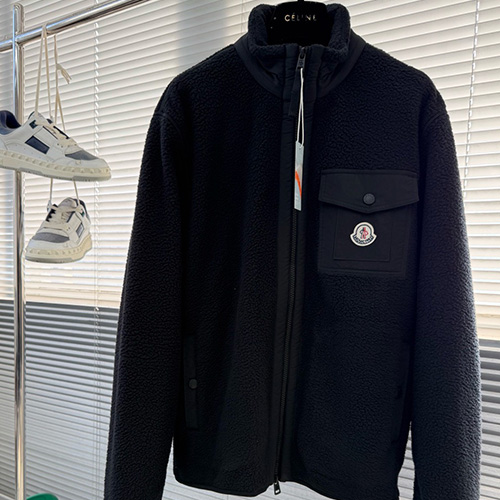 [홍콩명품.MONCLER] 몽클레어 26SS 로고 터틀넥 플리스 바람막이 자켓 (2컬러), BM24379, 레플리카의류,미러급사이트