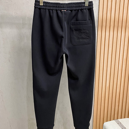 [홍콩명품.Burberry] 버버리 26SS 로고 기모 조거 팬츠 바지 (블랙), BM24397, 레플리카의류,미러급사이트