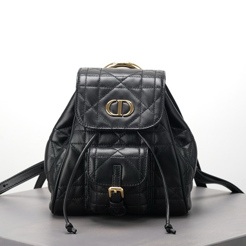 [홍콩명품,Christian Dior] 디올 26SS 로고 퀄팅 레더 가죽 스몰 백팩 (블랙-금장), BGM5590, BC, 홍콩명품가방,명품쇼핑몰,크로스백,핸드백,구매대행