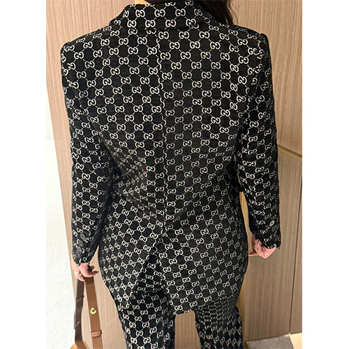 [홍콩명품.Gucci] 구찌 26SS 로고 여성 GG수프림 정장 수트 자켓 + 팬츠 바지 상하의 세트 (블랙), BM24536, MC, 레플리카의류,미러급사이트