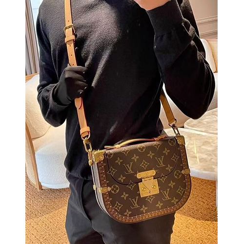 [홍콩명품.LOUIS VUITTON] 루이비통 26SS 로고 모노그램 Malle 몽수리 M15166, BGM5633, BDA, 홍콩명품가방,명품쇼핑몰,크로스백,핸드백,구매대행