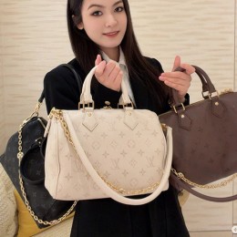 [홍콩명품.LOUIS VUITTON] 루이비통 26SS 로고 모노그램 스피디 반들리에 25 M26690 (화이트), BGM5638, BDA, 홍콩명품가방,명품쇼핑몰,크로스백,핸드백,구매대행