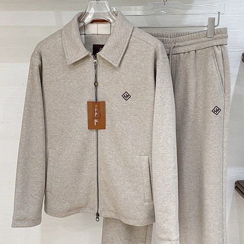 [홍콩명품.Loro Piana] 로로피아나 26SS 로고 자수 캐시미어 카라 집업 자켓 + 조거 팬츠 바지 상하의 세트 (2컬러), BM24583, 레플리카의류,미러급사이트