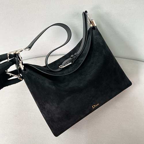 [홍콩명품,Christian Dior] 디올 26SS 로고 레더 가죽 메신저백 크로스백 (블랙), BGM5680, BDA, 홍콩명품가방,명품쇼핑몰,크로스백,핸드백,구매대행